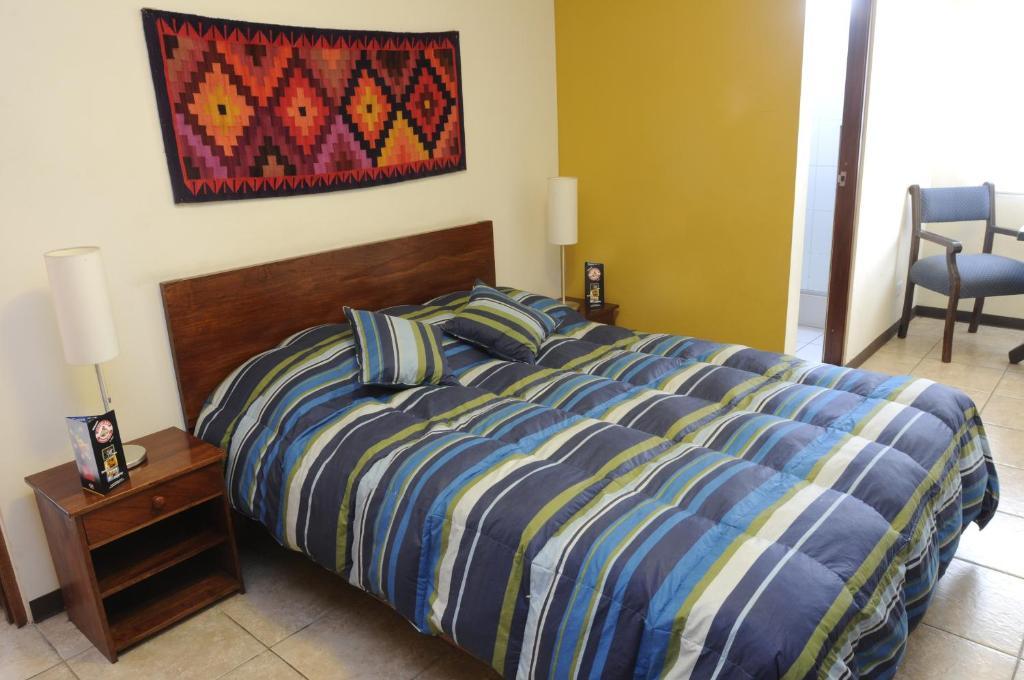 Flying Dog Hostel Lima Extérieur photo